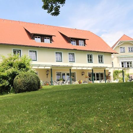 Landhaus Strussnighof Pörtschach am Wörthersee Екстериор снимка