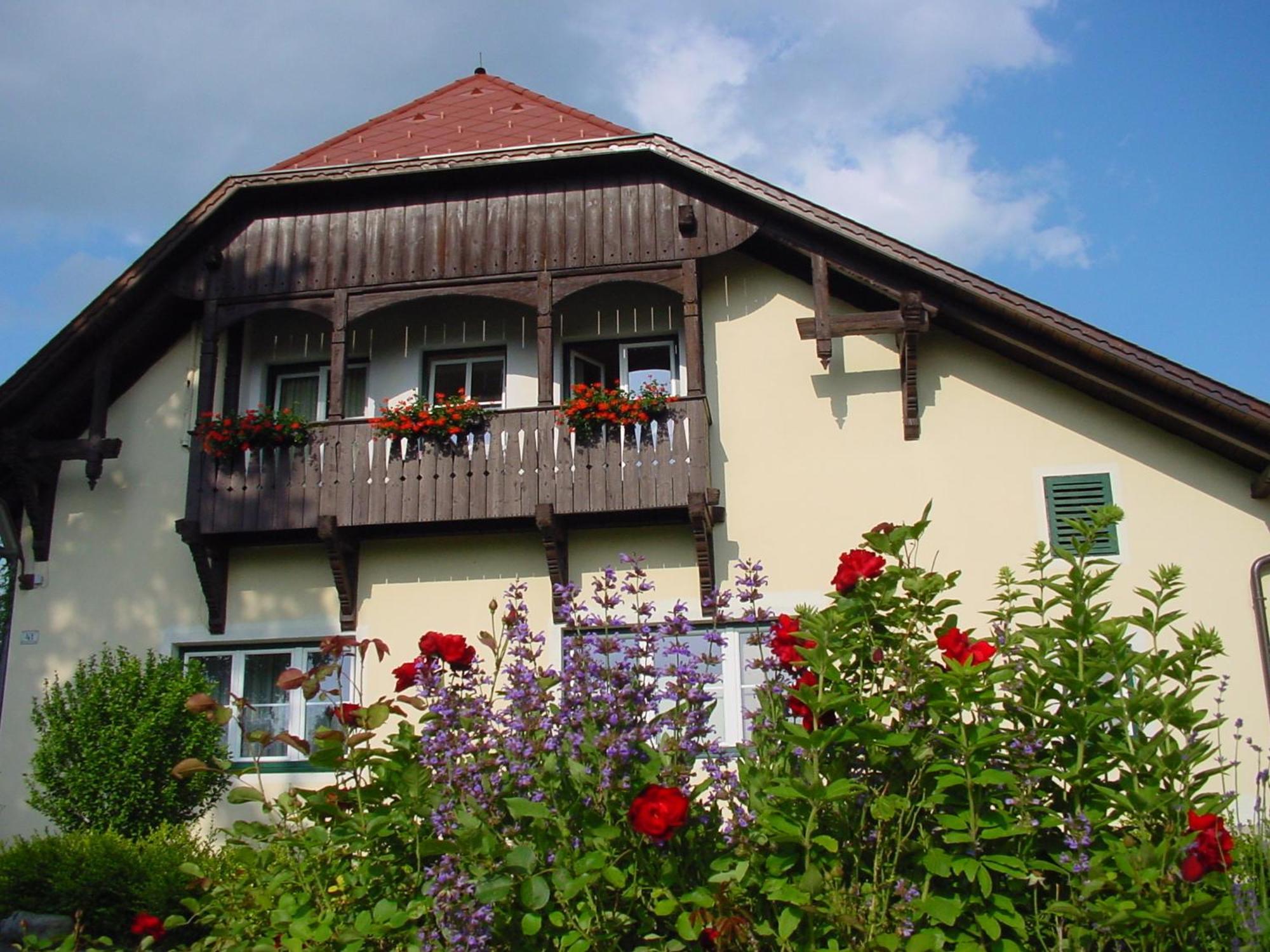 Landhaus Strussnighof Pörtschach am Wörthersee Екстериор снимка