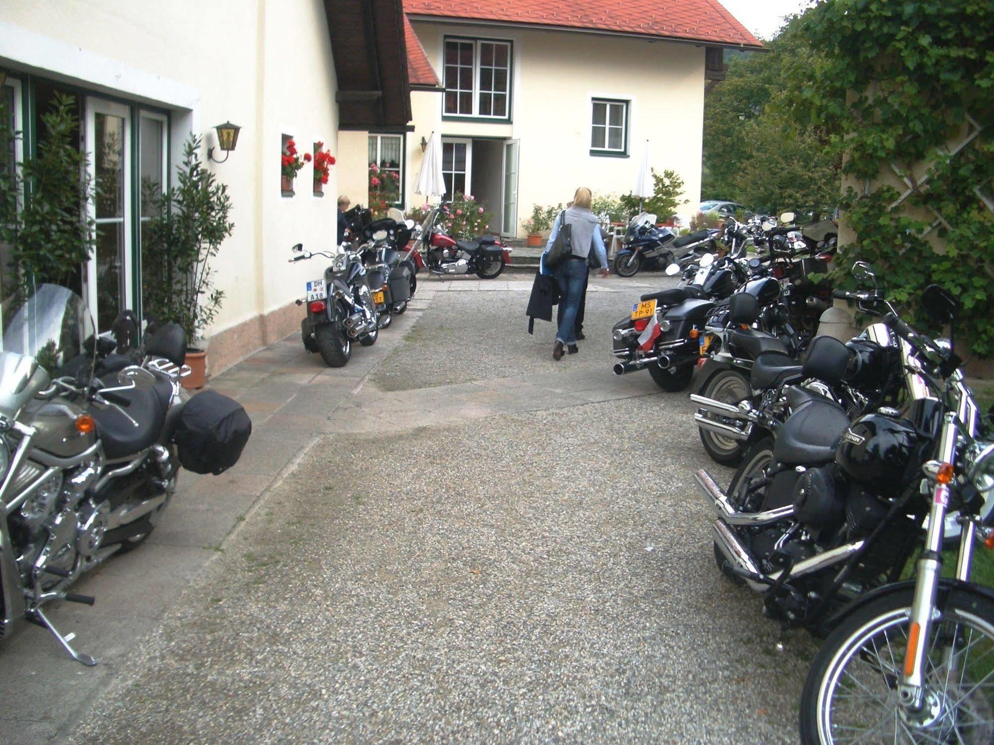 Landhaus Strussnighof Pörtschach am Wörthersee Екстериор снимка